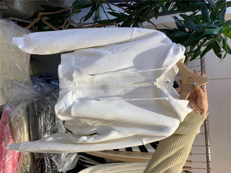 新款拉链外套均码现货，其它，G