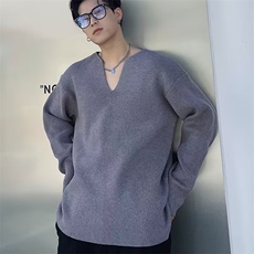 灰色
