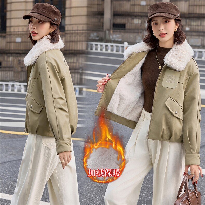 【大量现货】短款外套女2025秋冬新款小个子巨好看的加绒加厚羊羔毛翻领派克服,女装棉衣/棉服,依路服饰