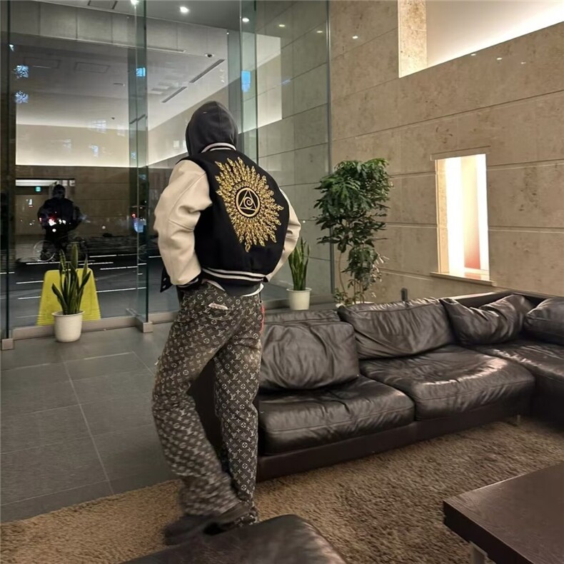 JK180-P39美式高街vibe棒球服男款秋季痞帅光明会之眼刺绣夹克,男装夹克,电商B323A
