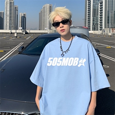 浅蓝色