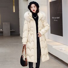 2021女冬季新款潮流工艺气质刺绣中长款舒适保暖狐狸毛羽绒服90%，女装羽绒服，奋斗女王