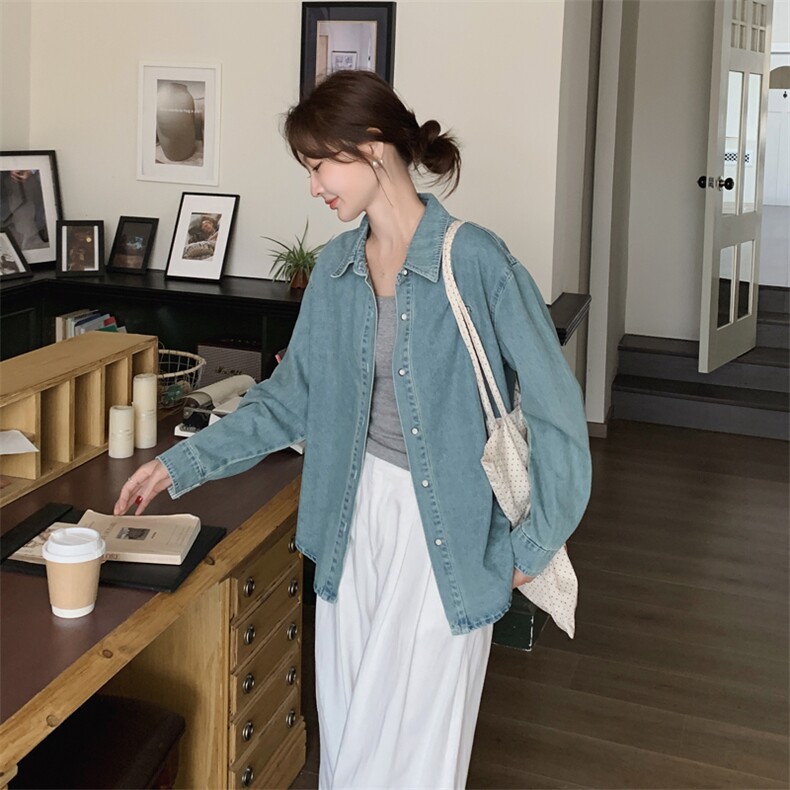 早春韩版设计感宽松复古蓝软牛仔衬衫内搭叠穿小个子长袖衬衣女装，女装牛仔外套，慕依路