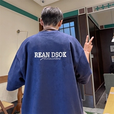 藏青色