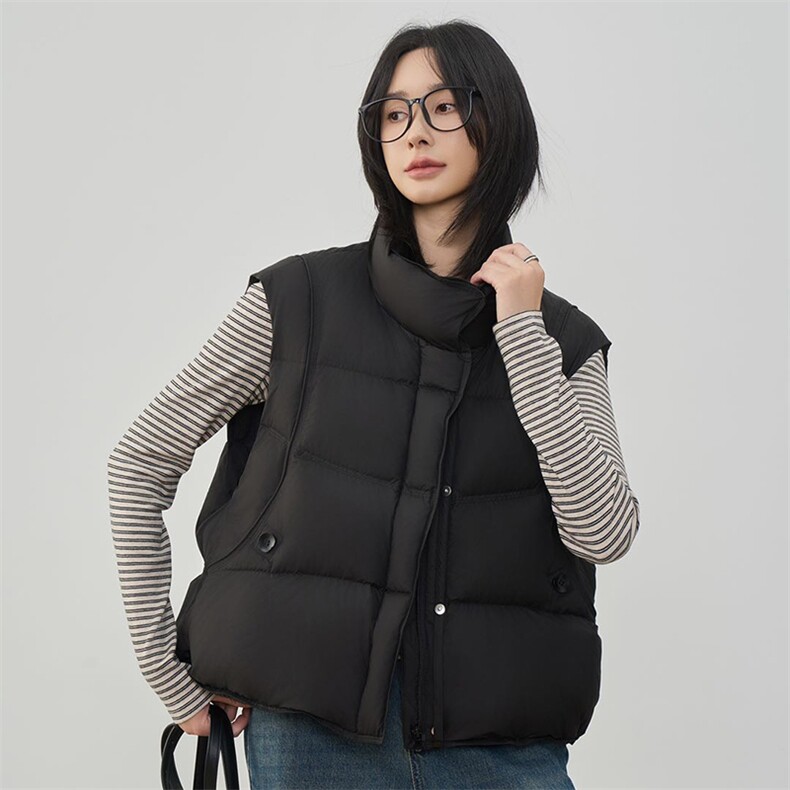 现货2025年冬季新款休闲宽松羽绒马甲女90绒,女装羽绒服,阳光伊恋