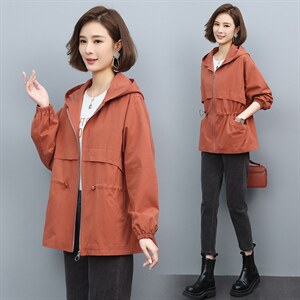 全棉休闲外套女春秋季2024新款小个子宽松连帽妈妈装风衣大码夹克图片