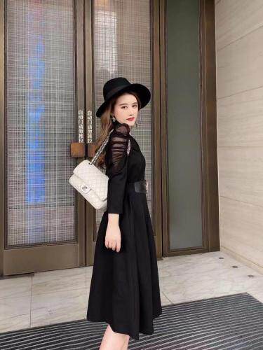 【现货】大气连衣裙，配腰带，女装连衣裙，艾丹迪蔓