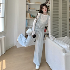 甜美浅蓝色蕾丝拼接背带裤套装女夏2025新款韩系休闲高级感三件套，女装套装/套裙，2C272