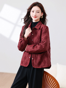 妈妈装菱格夹棉外套女2025秋季新款时尚轻薄气质休闲翻领短款上衣图片