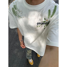 白色