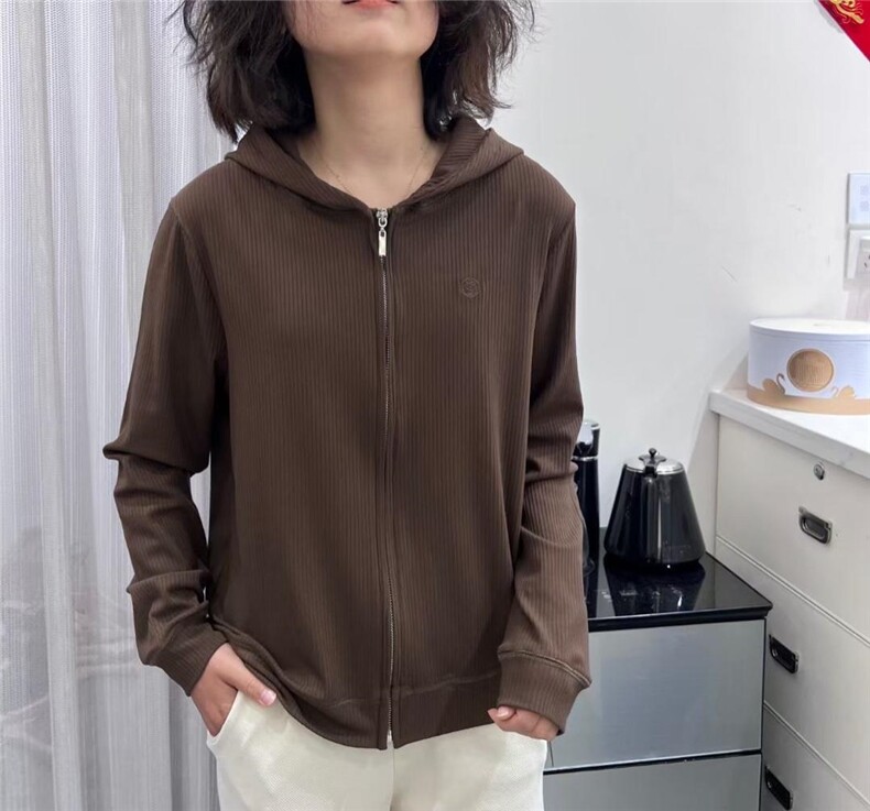 春季新款，其它，金子