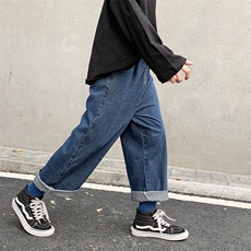 蓝色