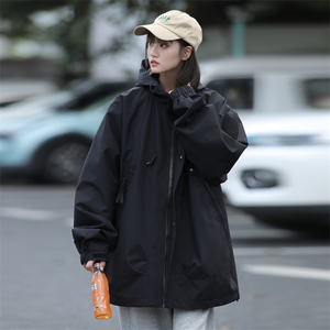 冲锋衣男高品纯色宽松夹克外套DSA157B-J90-P60图片