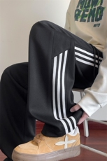 港风条纹拼接卫裤休闲裤男春秋美式高街宽松cleanfit阔腿直筒裤子，男装休闲裤，电商A001