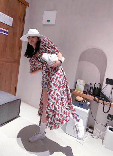 花开衫式连衣裙，女装连衣裙，last name