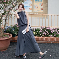 蝴蝶结挂脖收褶背心上衣+百褶a字裙两件套2C239-H79-P165K248，女装套装/套裙，2C239