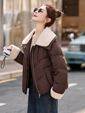 2025年冬季韩版宽松设计感毛毛翻领加厚羽绒服女高端保暖洋气，女装羽绒服，衣之秀
