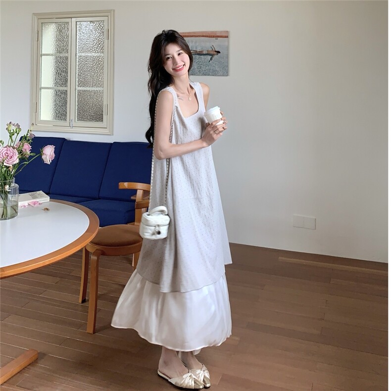 法式波点假两件连衣裙女拼接2025夏季新款设计感超好看气质背心裙图片