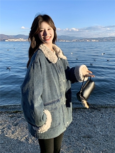 美式蓝色羊羔毛领牛仔外套女2025冬季新款高级感休闲宽松夹克上衣图片