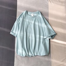 天蓝色
