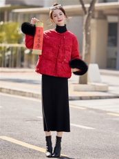 90绒。2026年冬季短款新中式提花面料真狐狸毛可脱下白鸭绒羽绒服，女装羽绒服，E百度