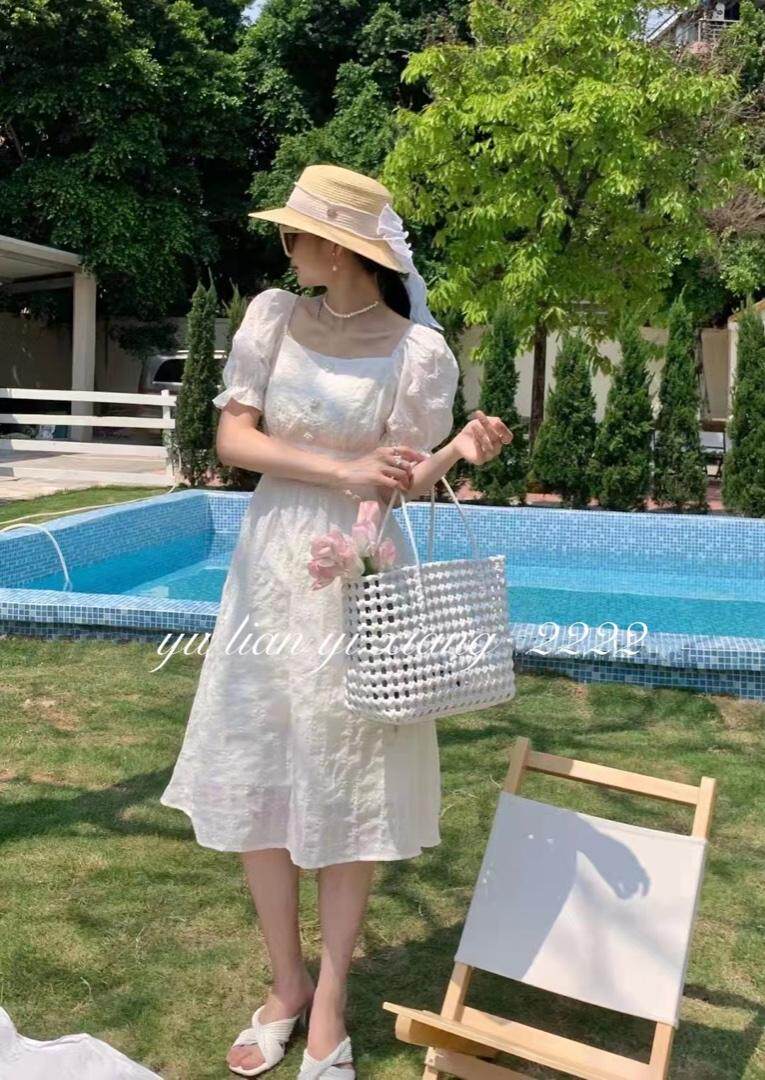 夏季刺绣连衣裙，女装连衣裙，雨恋依香(1F)