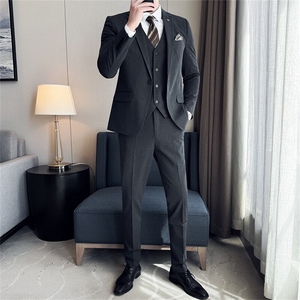 西服套装男士三件套商务职业正装小西装韩版修身伴郎新郎结婚礼服图片