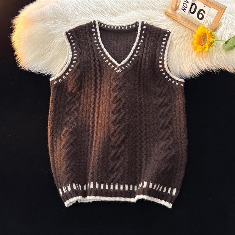 春款情侣针织马甲搭配衬衫叠穿设计感V领毛衣日系背心BX92-P38，男装背心/马甲，电商B278