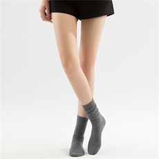 2025年秋季时尚百搭通勤简约休闲宽条中长袜，袜子，丽靓一衫