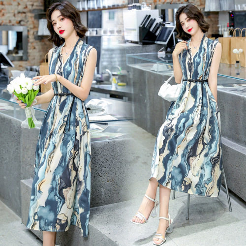 韦小宝真丝连衣裙大牌春夏桑蚕丝裙子V领收腰妈妈装2021147237，女装连衣裙，尚洛菲