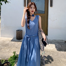 蓝色简单大方的连衣裙女夏季2025新款气质温柔风收腰显瘦法式长裙，女装连衣裙，浙宝305