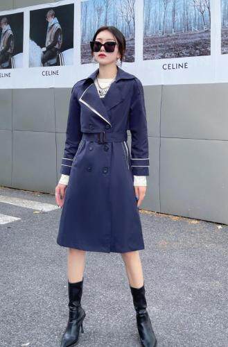 风衣，女装风衣，斯瑞威