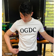 白色