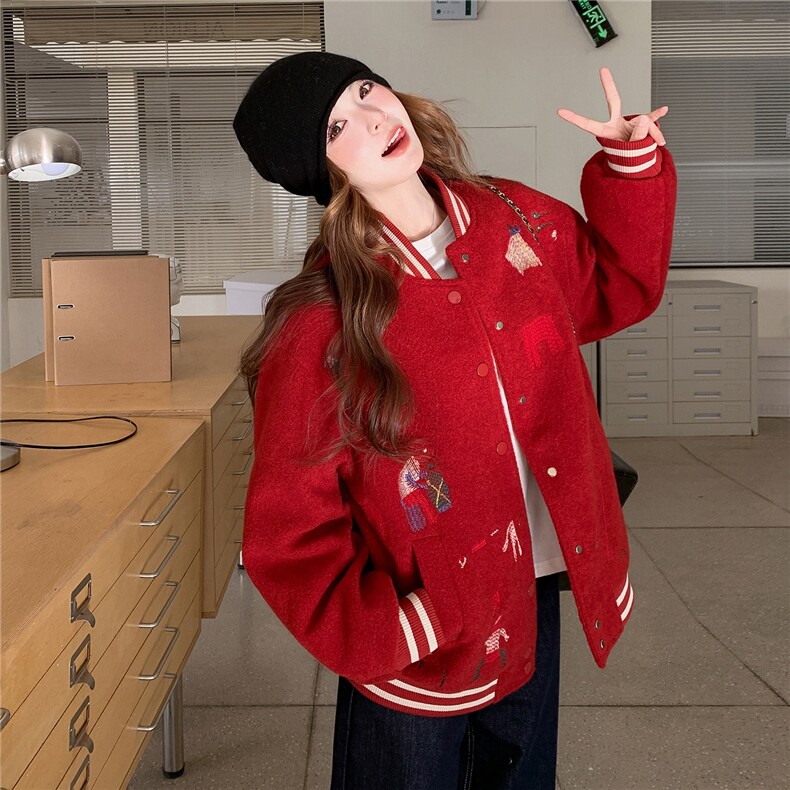 2025红色休闲韩系条纹棒球服外套女毛绒绒冬季羽绒服保暖上衣新款,女装羽绒服,艾米莉亚