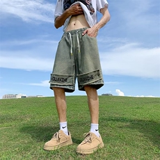黄泥色