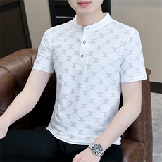 白色