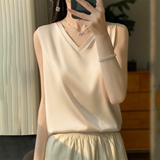 显瘦V领外穿吊带背心女内搭打底短款上衣2024年夏季，女装背心吊带，绒宛羊绒