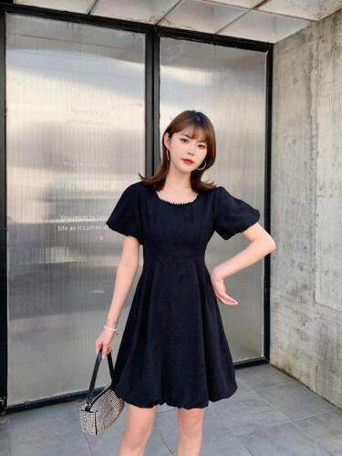 （现货）连衣裙，女装连衣裙，伊娜蕾尔