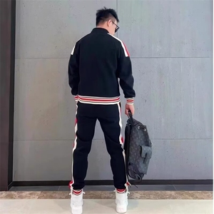 高端2026春秋季休闲运动套装男士时尚拼色条纹显瘦开衫卫衣两图片
