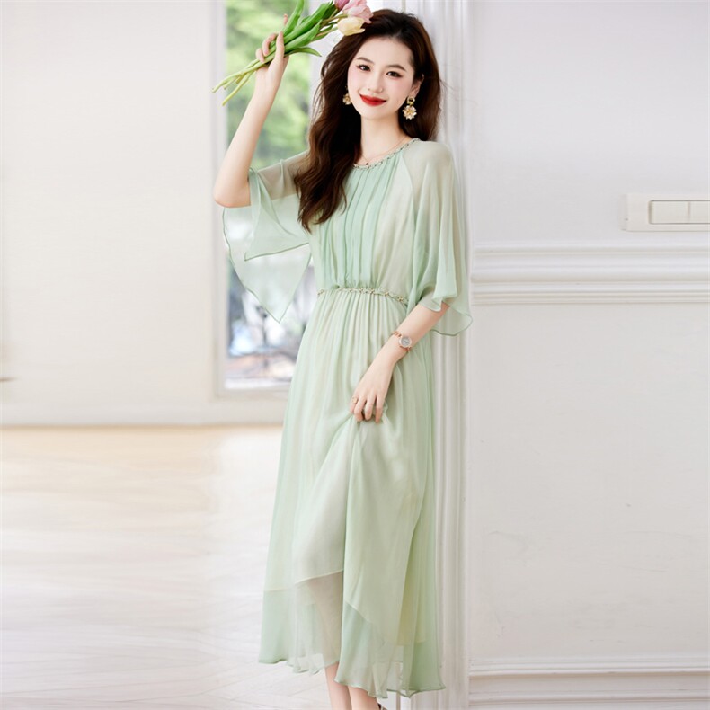 杭州真丝裙子女夏2026新款气质优雅高端重工镶钻链条真丝连衣裙，女装连衣裙，阿舍尔精品