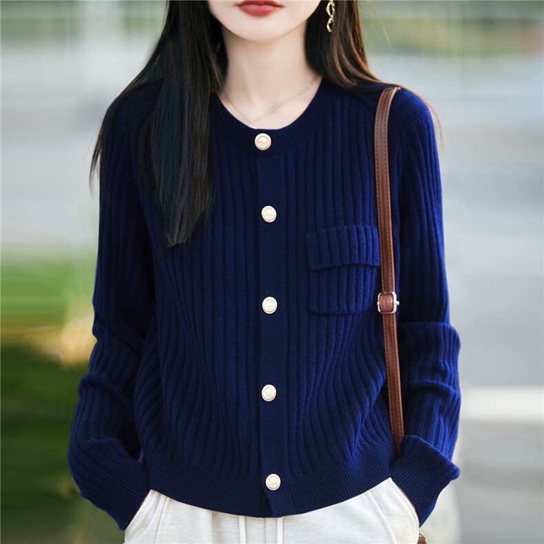 时髦圆领针织开衫女短外套毛衣2025新款法式设计感小香风外搭上衣,针织衫/毛衣,佳绒包芯纱店