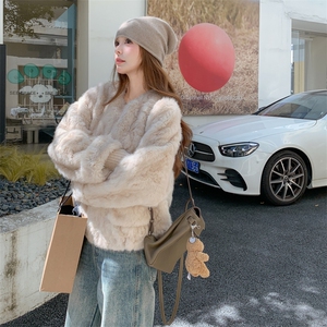 皮毛一体毛茸茸外套女2025冬季新款超好看设计感时尚保暖短款棉服图片