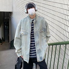 浅蓝色