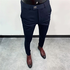 藏青长裤