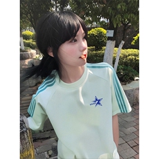 抖音得物品质二开240克宽松纯棉美式潮牌印花三条杠中性风短袖T恤，男装T恤，电商A486-1