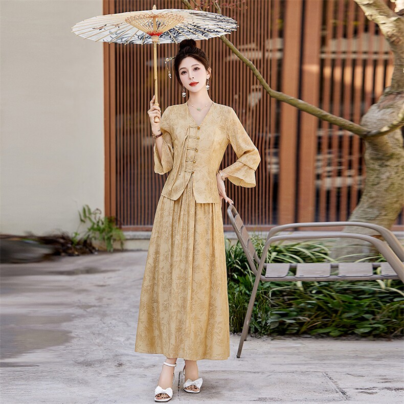 印花超仙新中式套装裙女2024夏新款流苏盘扣V领衬衫半身裙两件套,女装套装/套裙,魅影