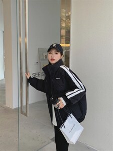 冬季羽绒服图片