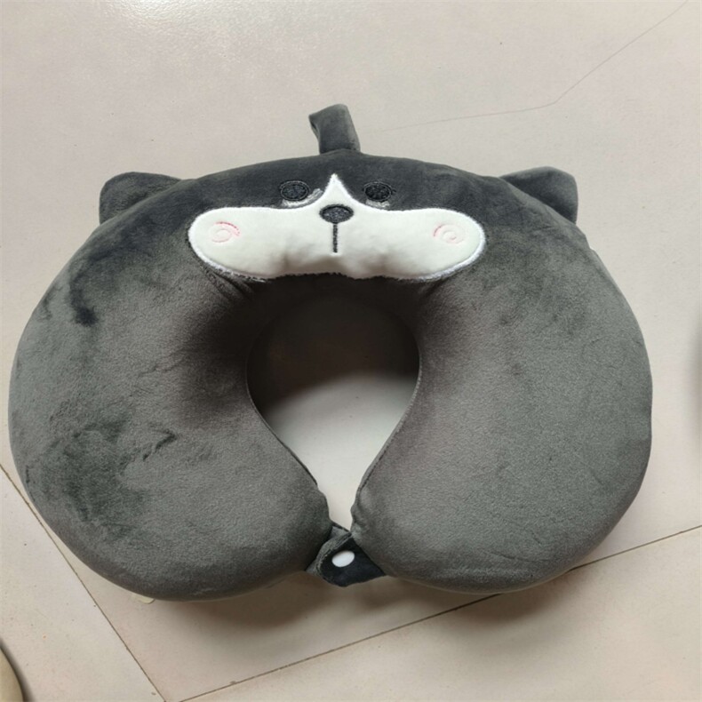 柴犬颈枕，龙华毛绒玩具