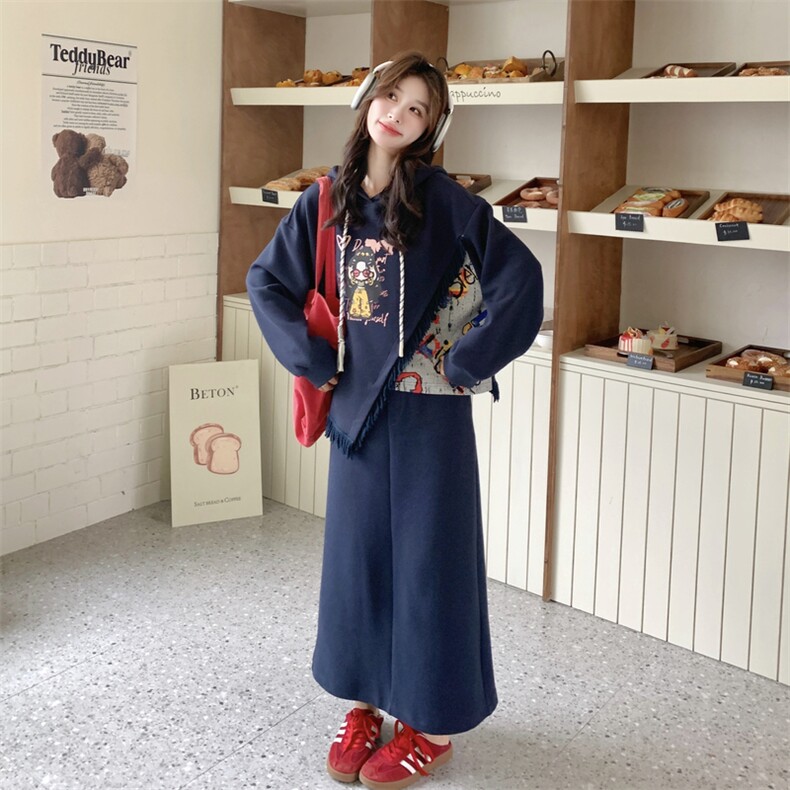 26春新款现-藏青撞色拼接流苏半身裙两件套2613-P180K288,女装套装/套裙,2B190