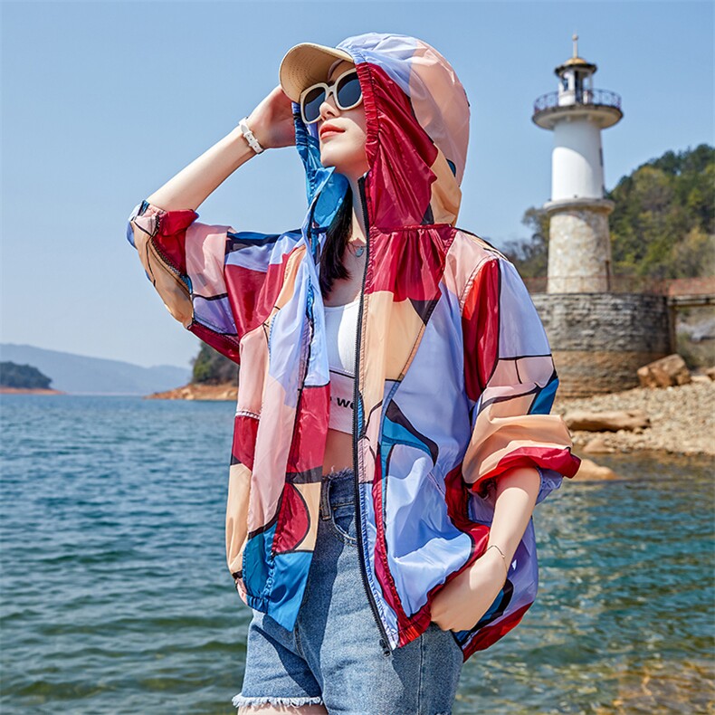 2025夏季新款印花防晒衣女短款欧货宽松时尚洋气薄外套透气百搭潮，女装防晒衣，可可小西